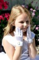 Peridot Girls White Diamanté Ring Gloves - Style Abigail