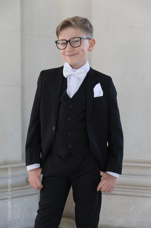 Black and white dress boy online