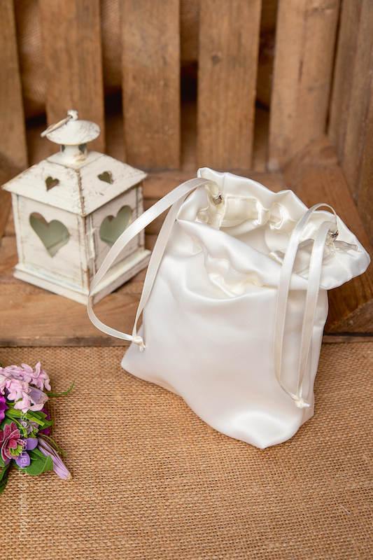 Girls Ivory Duchess Satin Plain Dolly Bag