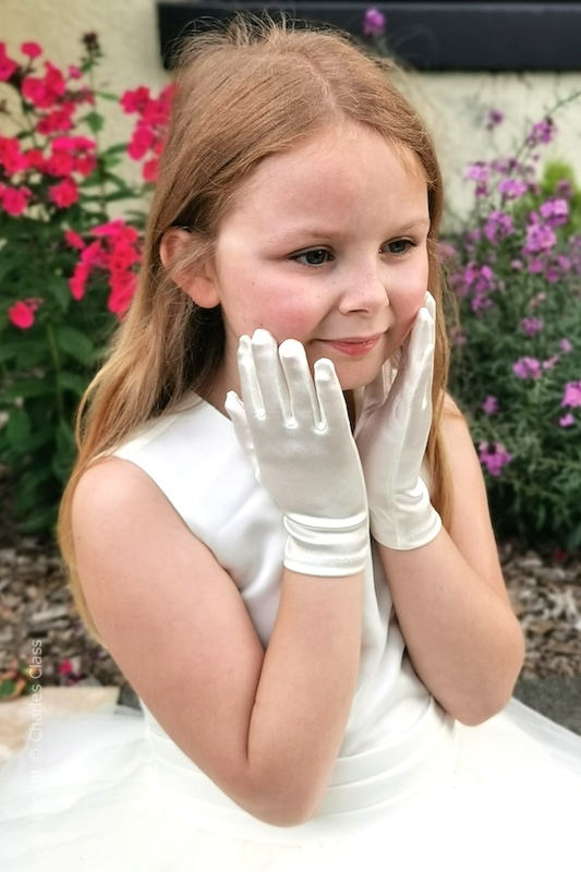 girls wedding gloves