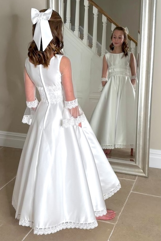 SALE COMMUNION DRESS KOKO Girls White Communion Dress:- KO25830/832 AGE 6, 7 & 8 main image 1