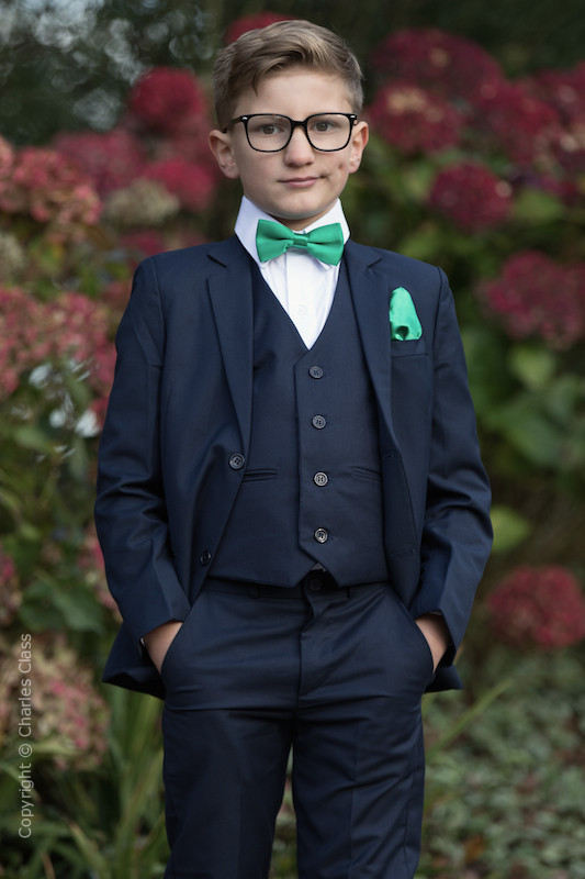 Boys Black Slim Suit Emerald Green Bow Tie Suit Boys Wedding Suit