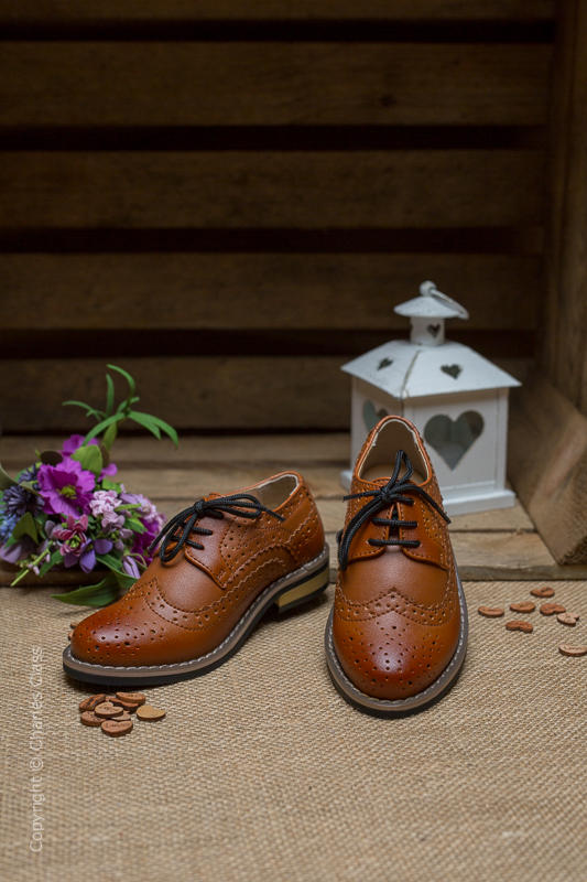 Boys Brown Brogue Leather Pointed Shoes